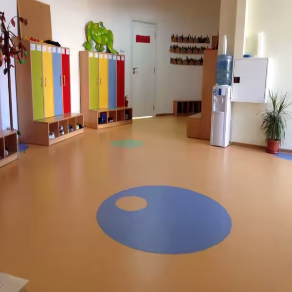 Waterproof flooring without the seams